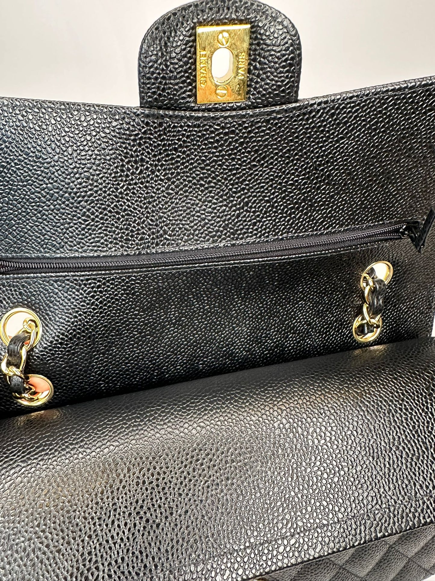 CHANEL CLASSIC CAVIAR- NERO