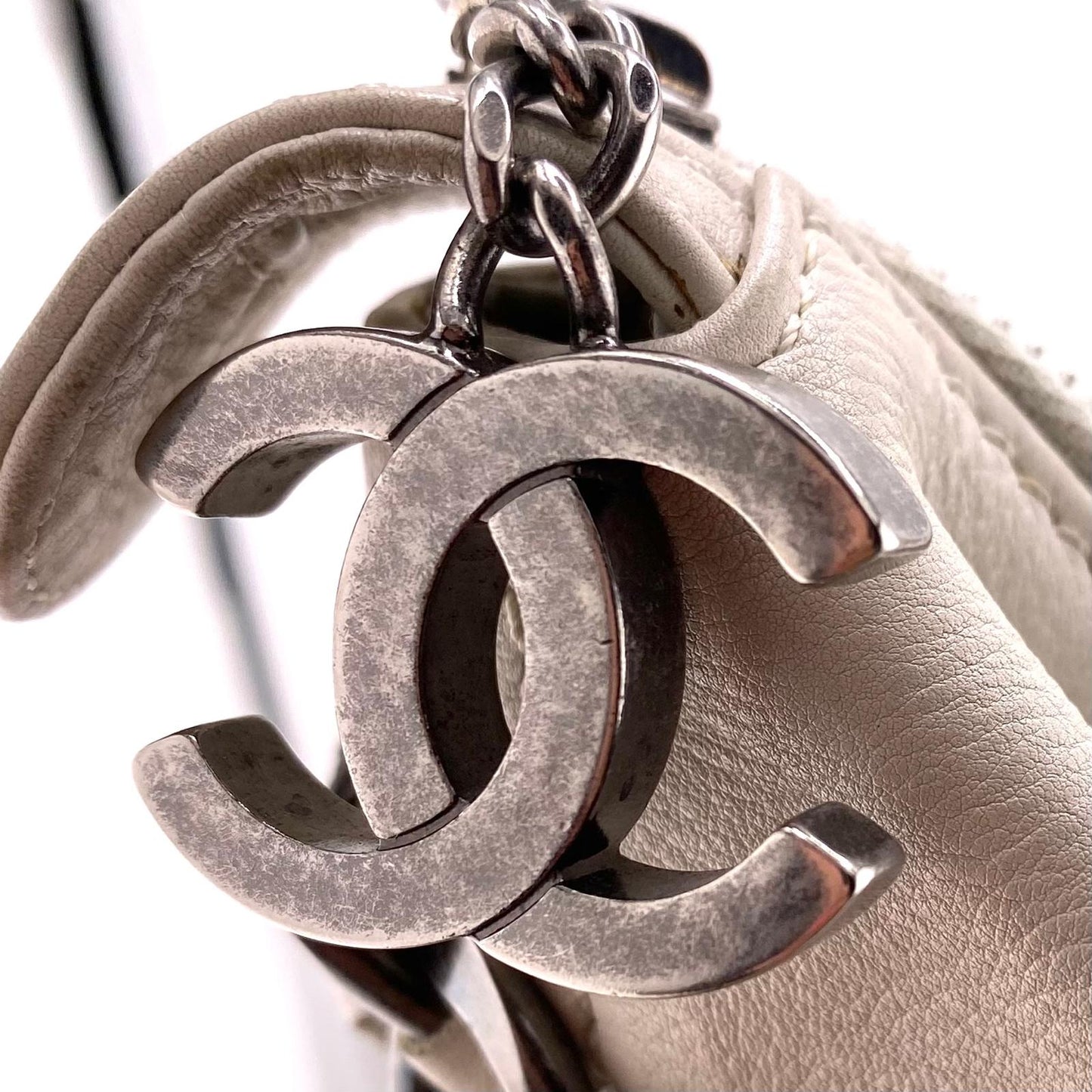 Chanel modern Chain Hobo BAG