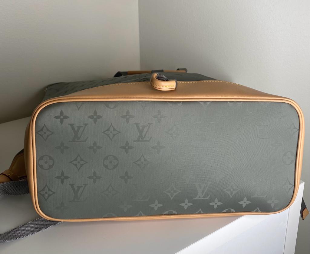 Louis Vuitton Titanium