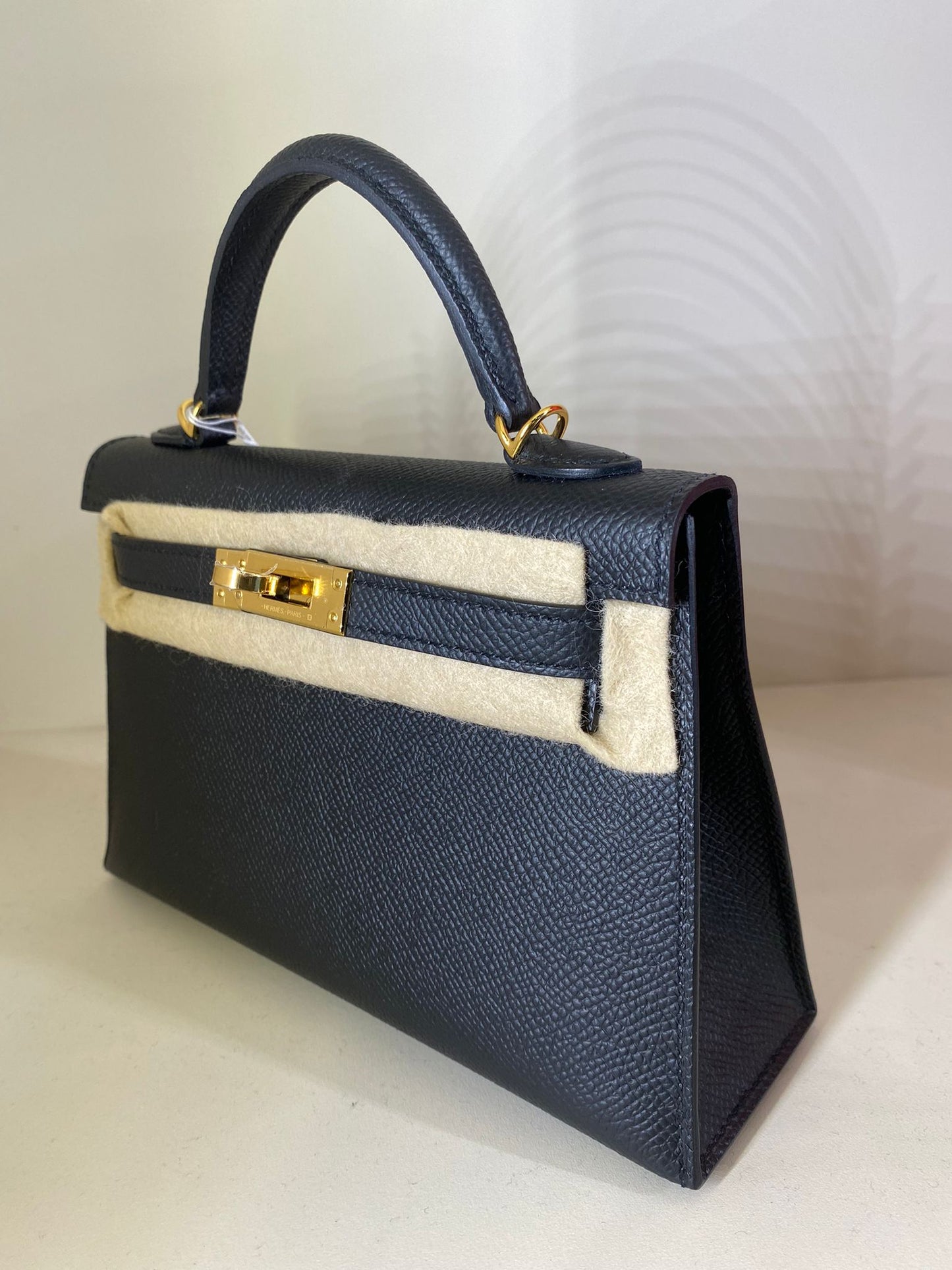 HERMES KELLY 20 SELLIER EPSOM BLACK