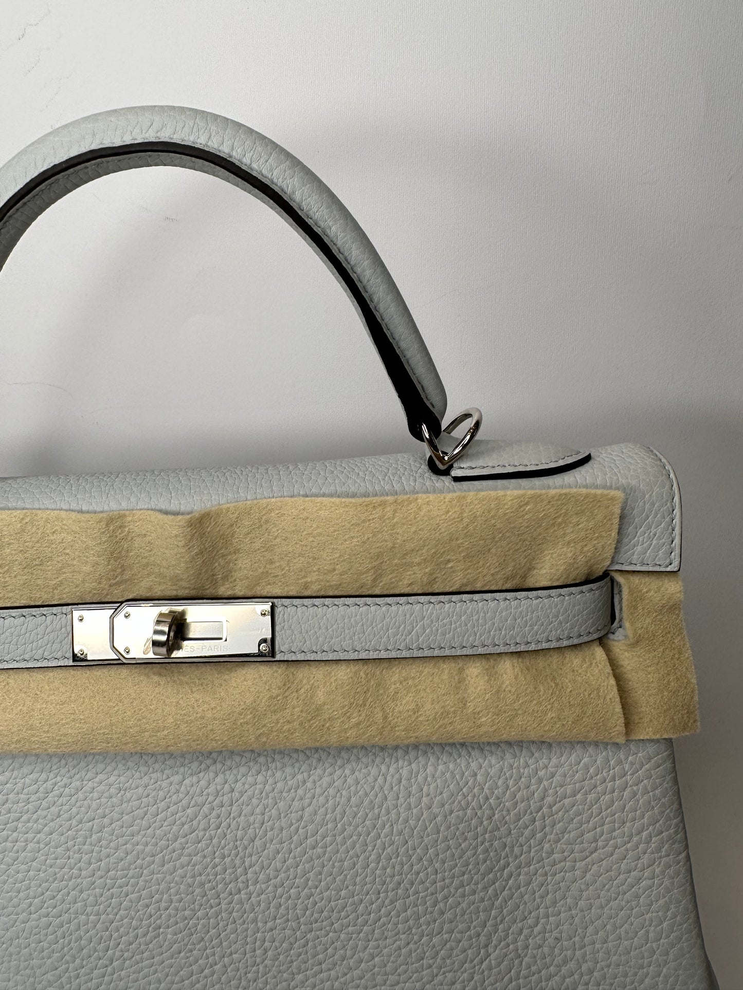 HERMES KELLY II RETOURNE 32 TAURILLON GHIACCIO 2023