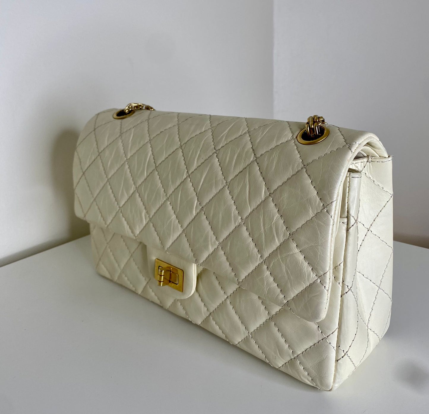 Chanel 2.55 grande bianco