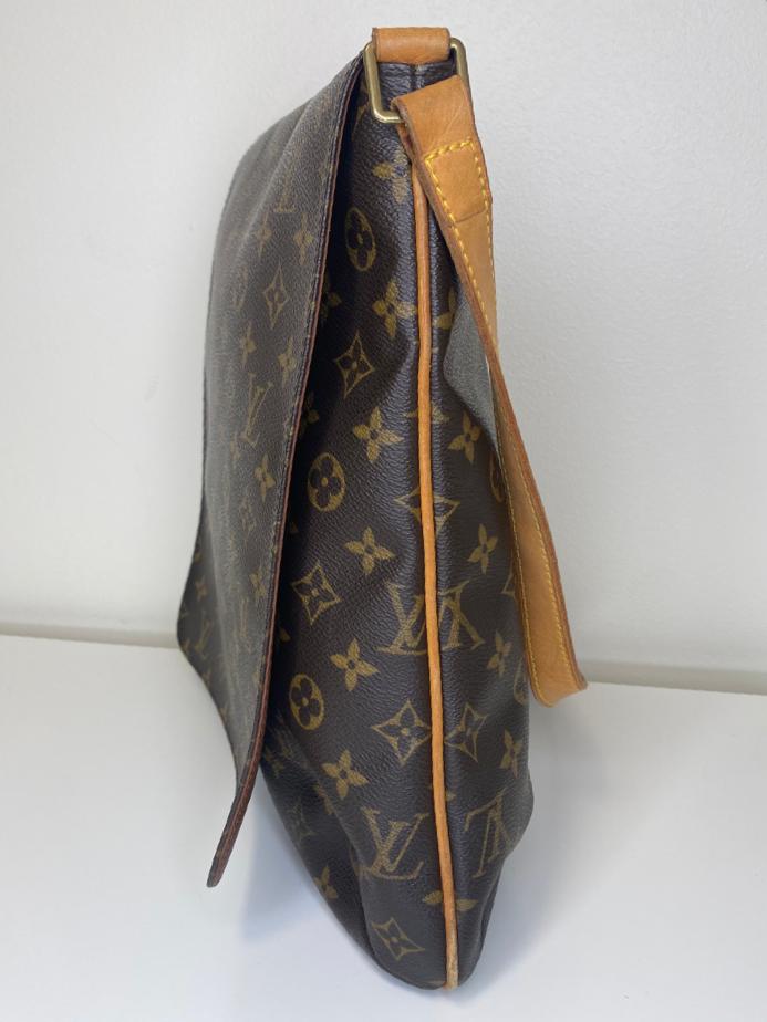 Louis Vuitton Musette Messenger