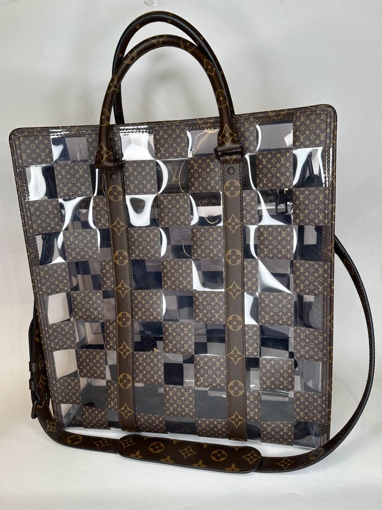 Louis Vuitton Sac Plat