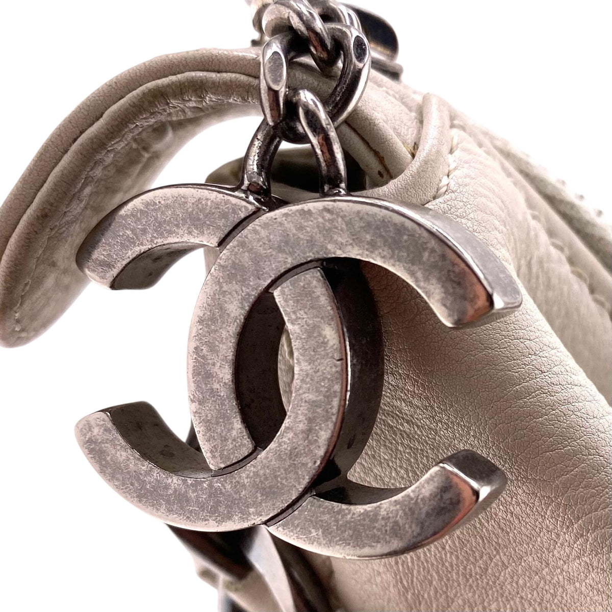 Chanel modern Chain Hobo BAG